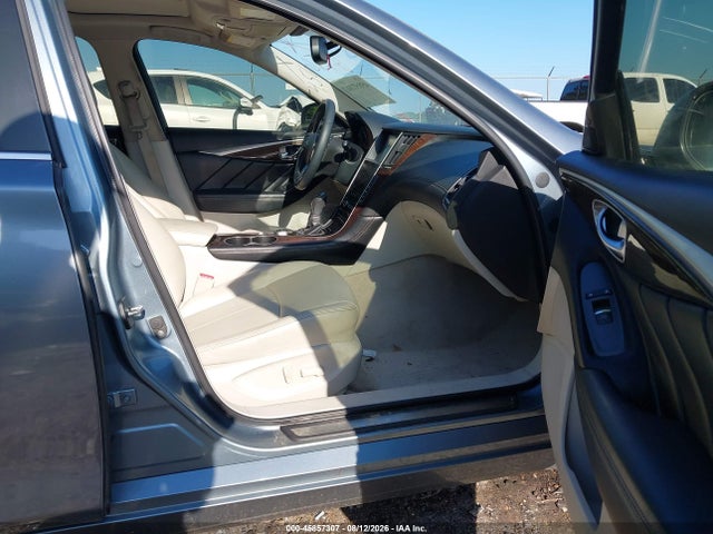 45857307 :رقم المزاد ، JN1EV7AP0JM590645 vin ، 2018 Infiniti Q50 3.0t Luxe مزاد بيع