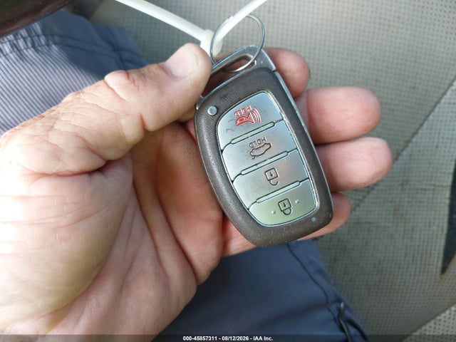 Продажа на аукционе авто 2014 Hyundai Elantra Limited, vin: KMHDH4AE6EU201960, номер лота: 45857311