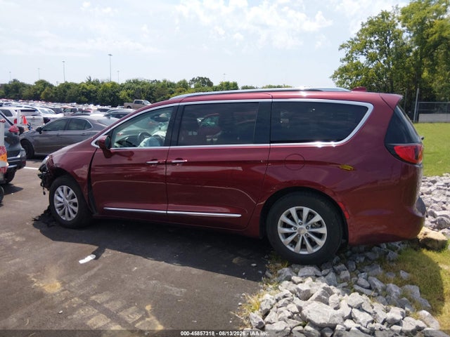2C4RC1BG3JR144180 Chrysler Pacifica Touring L