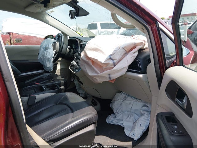 2C4RC1BG3JR144180 Chrysler Pacifica Touring L