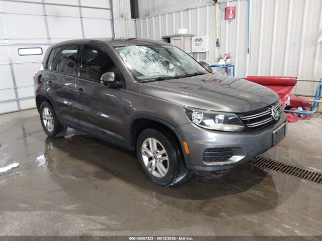 2013 Volkswagen Tiguan S მანქანა იყიდება აუქციონზე, vin: WVGBV3AXXDW593601, აუქციონის ნომერი: 45857322