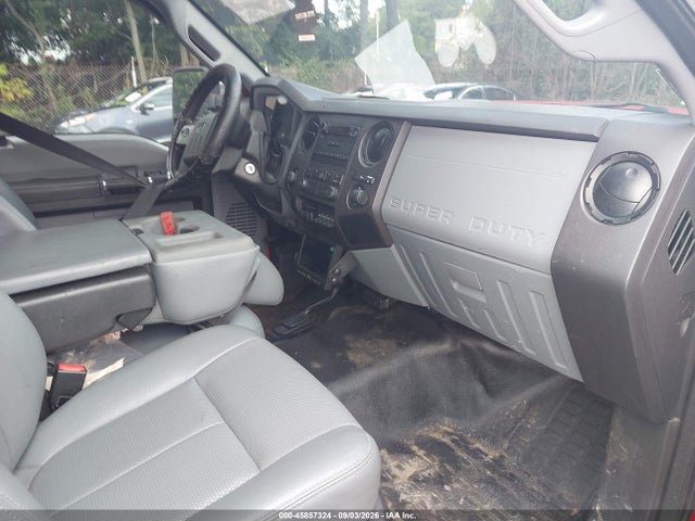 45857324 :رقم المزاد ، 1FTBF2B66FEB08235 vin ، 2015 Ford F-250 Xl مزاد بيع