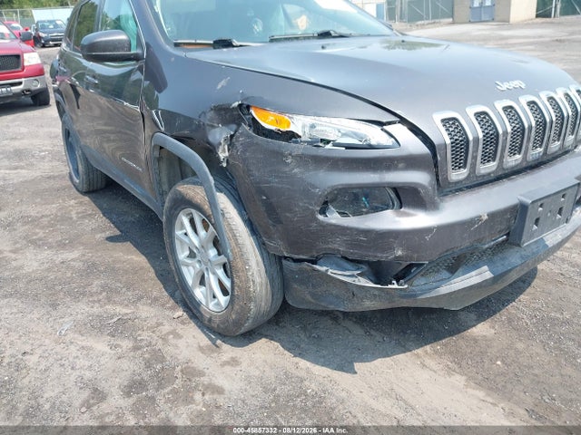 45857332 :رقم المزاد ، 1C4PJMCS8FW577641 vin ، 2015 Jeep Cherokee Latitude مزاد بيع