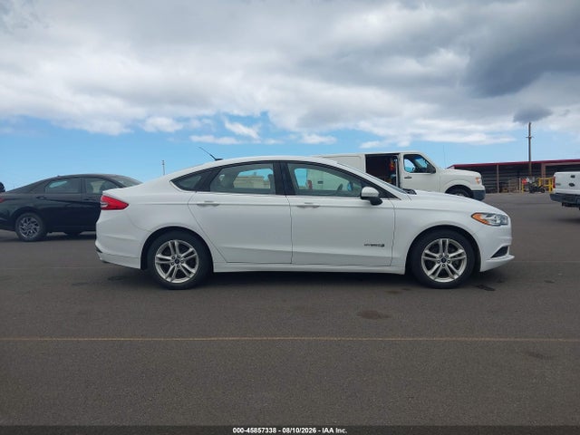3FA6P0UU7JR273754 Ford Fusion Hybrid S