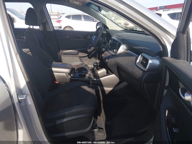 Продаж на аукціоні авто 2019 Kia Sorento 2.4l L, vin: 5XYPG4A30KG565341, номер лоту: 45857355