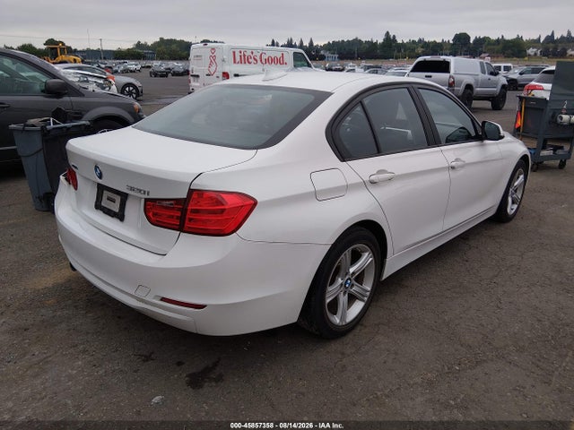 BMW 320i Xdrive 2015 WBA3C3G57FNS76479 Image 4
