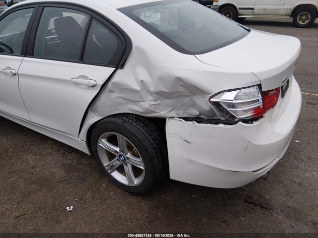 BMW 320i Xdrive 2015 WBA3C3G57FNS76479 Image 6