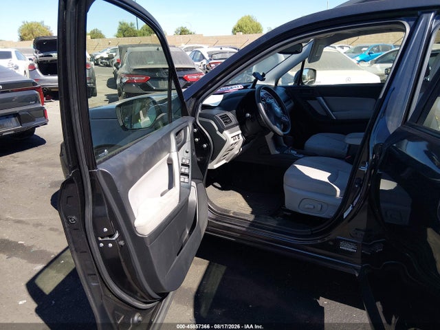 Subaru Forester 2.5i Premium 2015 JF2SJAFC4FH599221 Image 5
