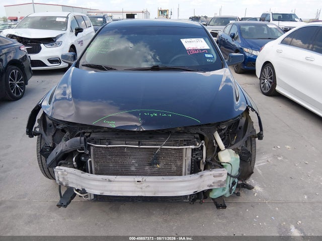 Auction sale of the 2019 Chevrolet Malibu Lt, vin: 1G1ZD5ST8KF118760, lot number: 45857373