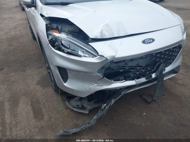 Продажа на аукционе авто 2020 Ford Escape Se, vin: 1FMCU9G64LUC72026, номер лота: 45857401