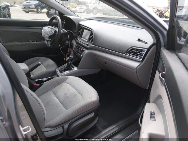 5NPD84LF0HH157575 Hyundai ELANTRA SE