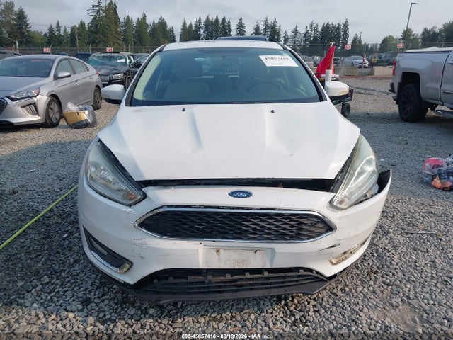 Ford FOCUS SE 2015 1FADP3K23FL342326 Image 13