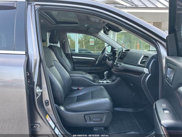 2018 Toyota Highlander Xle მანქანა იყიდება აუქციონზე, vin: 5TDJZRFH5JS535979, აუქციონის ნომერი: 45857416