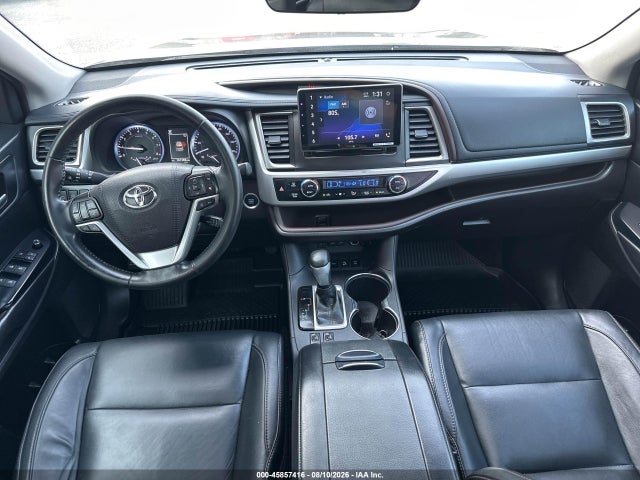 2018 Toyota Highlander Xle მანქანა იყიდება აუქციონზე, vin: 5TDJZRFH5JS535979, აუქციონის ნომერი: 45857416