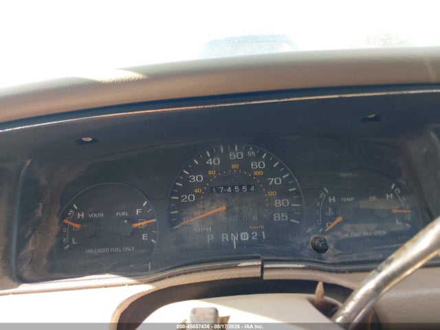 45857436 :رقم المزاد ، 2FALP74W2RX100153 vin ، 1994 Ford Crown Victoria Lx مزاد بيع