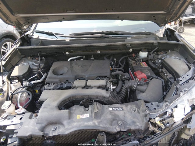 2020 Toyota Rav4 Xle მანქანა იყიდება აუქციონზე, vin: JTMP1RFV2LD530762, აუქციონის ნომერი: 45857444