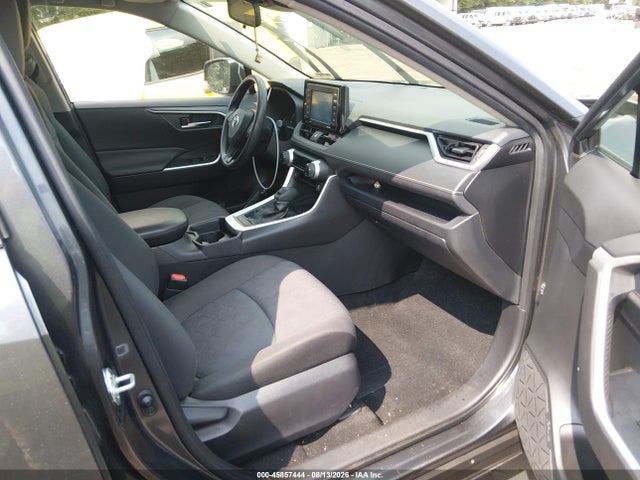 2020 Toyota Rav4 Xle მანქანა იყიდება აუქციონზე, vin: JTMP1RFV2LD530762, აუქციონის ნომერი: 45857444