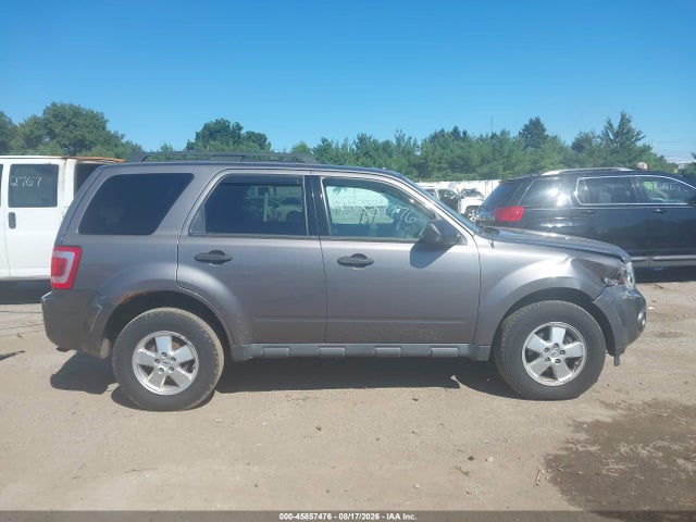 45857476 :رقم المزاد ، 1FMCU0D70BKB97411 vin ، 2011 Ford Escape Xlt مزاد بيع