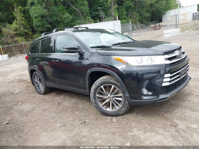 Продажа на аукционе авто 2019 Toyota Highlander Xle, vin: 5TDJZRFHXKS985337, номер лота: 45857554