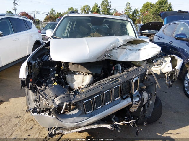 2015 Jeep Renegade Latitude მანქანა იყიდება აუქციონზე, vin: ZACCJABT2FPB25026, აუქციონის ნომერი: 45857559