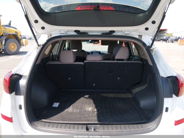 45857600 :رقم المزاد ، KM8J2CA43KU980350 vin ، 2019 Hyundai Tucson Se مزاد بيع