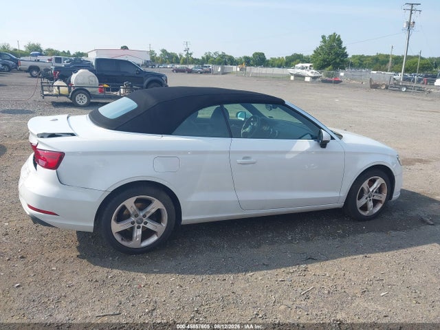45857605 :رقم المزاد ، WAU78LFF3J1031384 vin ، 2018 Audi A3 2.0t Premium/2.0t Tech Premium مزاد بيع
