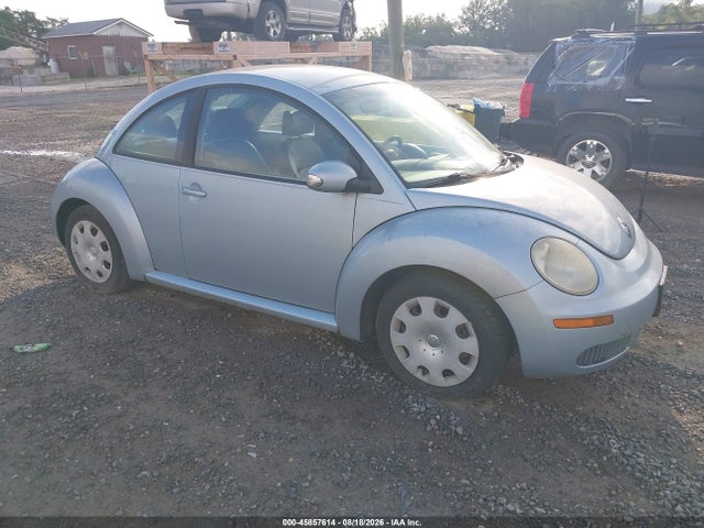 45857614 :رقم المزاد ، 3VWPG3AGXAM017441 vin ، 2010 Volkswagen New Beetle 2.5l مزاد بيع