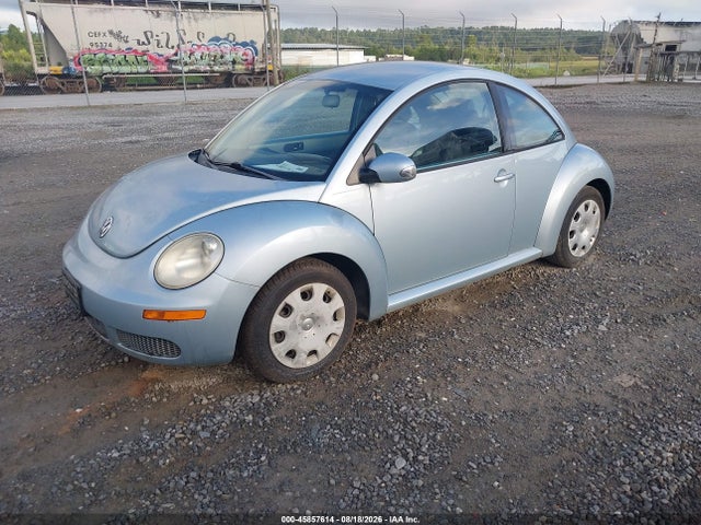 45857614 :رقم المزاد ، 3VWPG3AGXAM017441 vin ، 2010 Volkswagen New Beetle 2.5l مزاد بيع