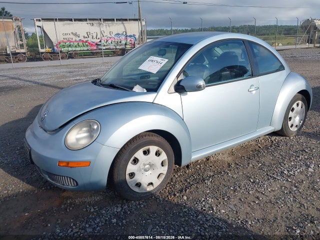 45857614 :رقم المزاد ، 3VWPG3AGXAM017441 vin ، 2010 Volkswagen New Beetle 2.5l مزاد بيع