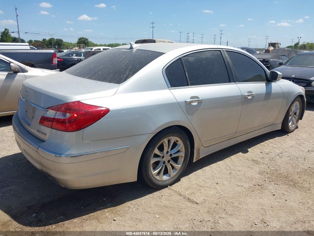 2013 Hyundai Genesis 3.8 მანქანა იყიდება აუქციონზე, vin: KMHGC4DD3DU244391, აუქციონის ნომერი: 45857616