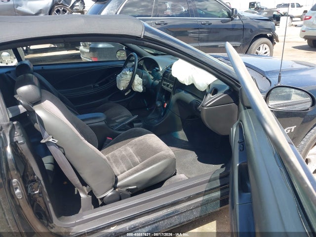 2000 Ford Mustang Gt მანქანა იყიდება აუქციონზე, vin: 1FAFP45X2YF110081, აუქციონის ნომერი: 45857621