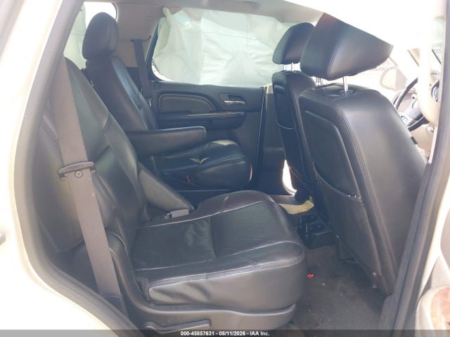 45857631 :رقم المزاد ، 1GKS1EEF5BR369312 vin ، 2011 Gmc Yukon Denali مزاد بيع