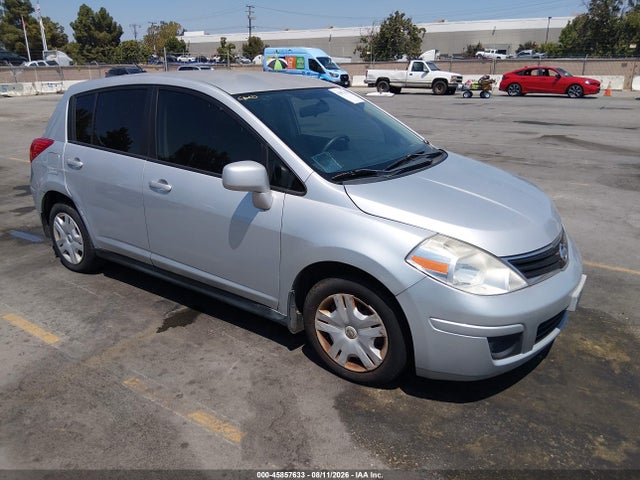 2010 Nissan Versa 1.8s მანქანა იყიდება აუქციონზე, vin: 3N1BC1CP5AL453147, აუქციონის ნომერი: 45857633