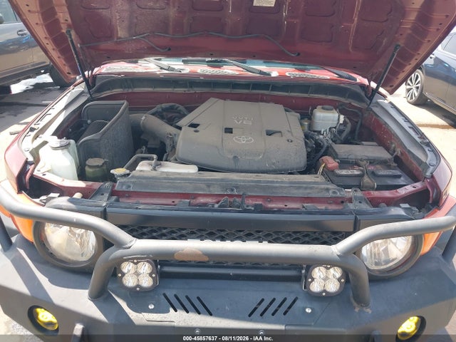 45857637 :رقم المزاد ، JTEBU11F88K005268 vin ، 2008 Toyota Fj Cruiser مزاد بيع