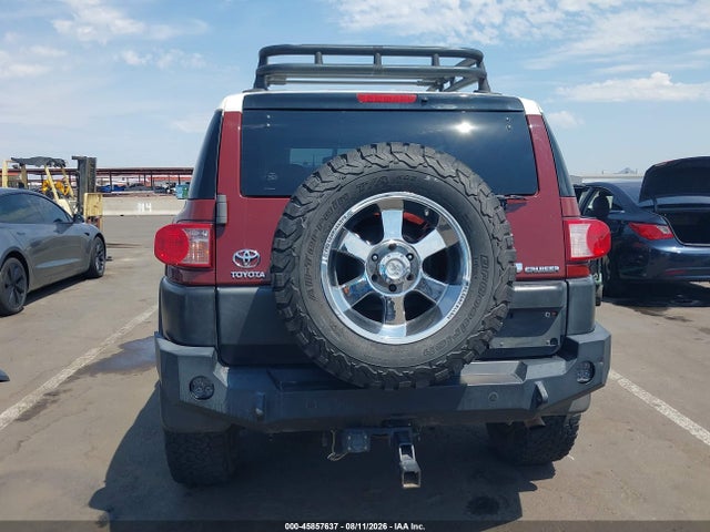 45857637 :رقم المزاد ، JTEBU11F88K005268 vin ، 2008 Toyota Fj Cruiser مزاد بيع