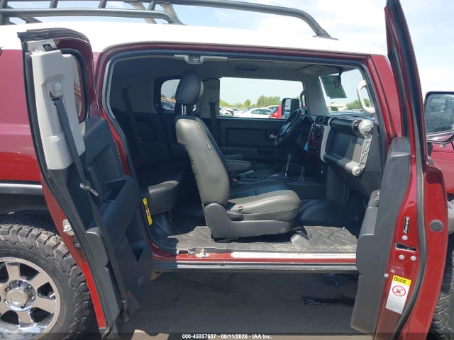 45857637 :رقم المزاد ، JTEBU11F88K005268 vin ، 2008 Toyota Fj Cruiser مزاد بيع
