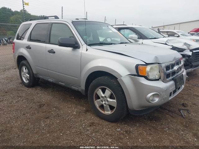 45857652 :رقم المزاد ، 1FMCU9D76CKB93823 vin ، 2012 Ford Escape Xlt مزاد بيع