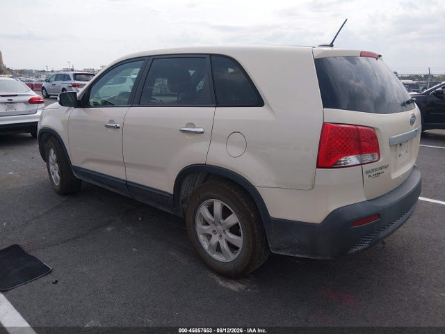 2011 Kia Sorento Lx მანქანა იყიდება აუქციონზე, vin: 5XYKT3A10BG013773, აუქციონის ნომერი: 45857653