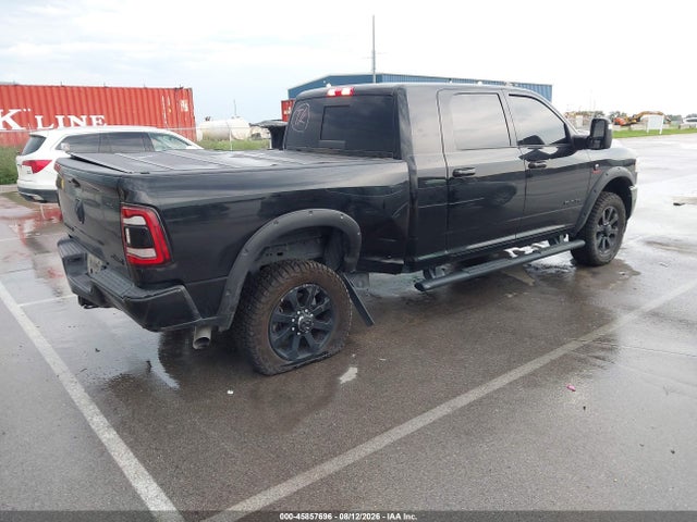 45857696 :رقم المزاد ، 3C6UR5NL1RG326932 vin ، 2024 Ram 2500 Laramie Crew Cab 4x4 6'4 Box مزاد بيع