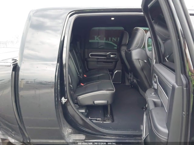 45857696 :رقم المزاد ، 3C6UR5NL1RG326932 vin ، 2024 Ram 2500 Laramie Crew Cab 4x4 6'4 Box مزاد بيع