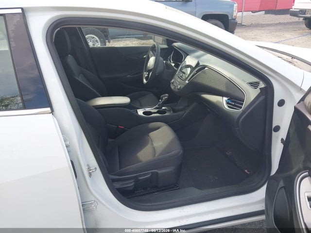 1G1ZC5ST4PF120161 Chevrolet Malibu Fwd 1fl