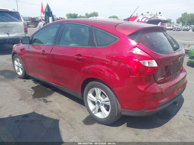 Ford FOCUS SE 2014 1FADP3K24EL452588 Image 3