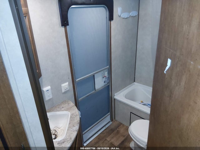 2016 Forest River Other მანქანა იყიდება აუქციონზე, vin: 4X4TWDB26HT139877, აუქციონის ნომერი: 45857766