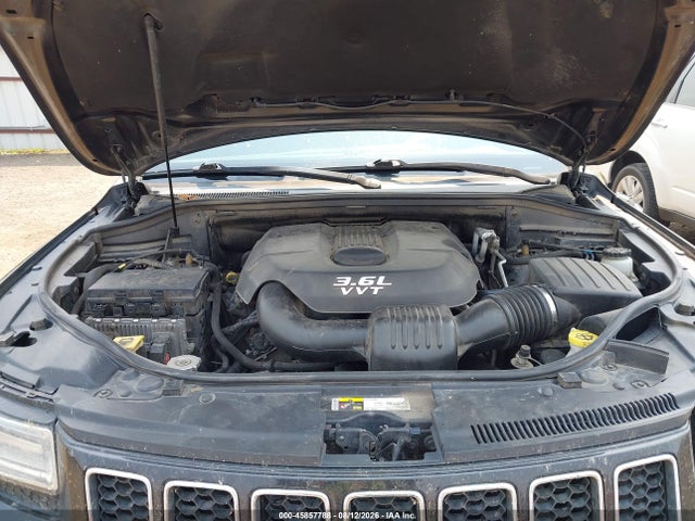 1C4RJFCG3EC162100 Jeep Grand Cherokee Overland