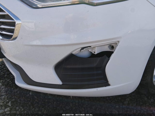 3FA6P0HD1KR284809 Ford FUSION SE