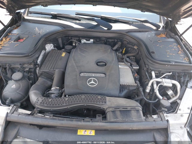 2017 Mercedes-benz Glc 300 4matic მანქანა იყიდება აუქციონზე, vin: WDC0G4KB7HF149543, აუქციონის ნომერი: 45857792