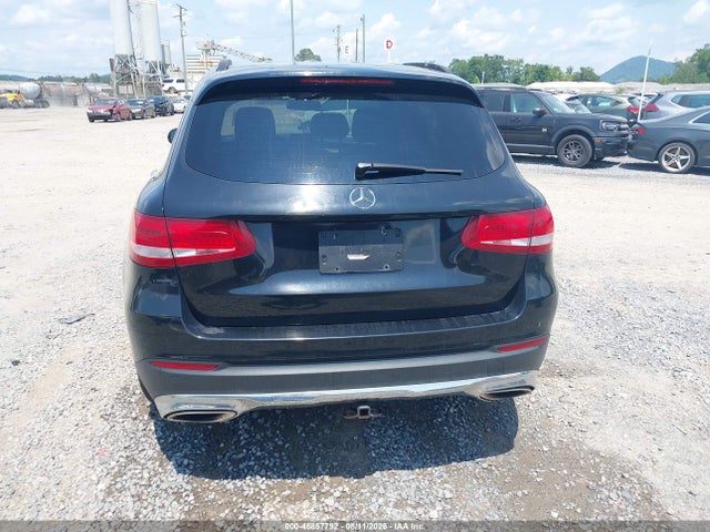 2017 Mercedes-benz Glc 300 4matic მანქანა იყიდება აუქციონზე, vin: WDC0G4KB7HF149543, აუქციონის ნომერი: 45857792