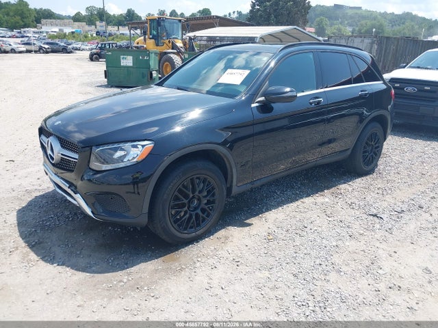 2017 Mercedes-benz Glc 300 4matic მანქანა იყიდება აუქციონზე, vin: WDC0G4KB7HF149543, აუქციონის ნომერი: 45857792