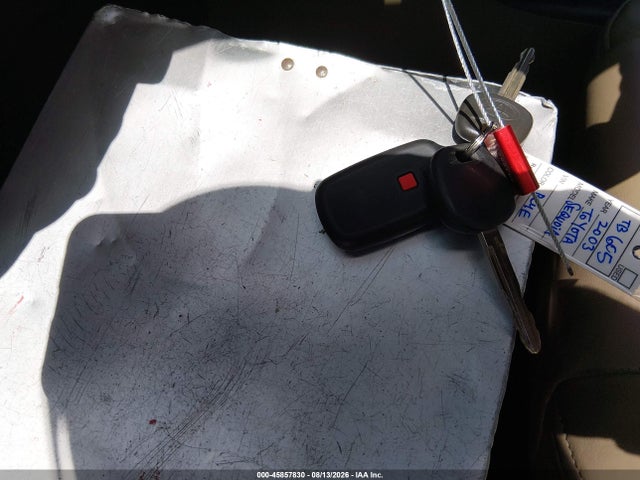 45857830 :رقم المزاد ، 5TDZT34A03S148590 vin ، 2003 Toyota Sequoia Sr5 V8 مزاد بيع