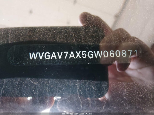 Продажа на аукционе авто 2016 Volkswagen Tiguan R-line, vin: WVGAV7AX5GW060871, номер лота: 45857835
